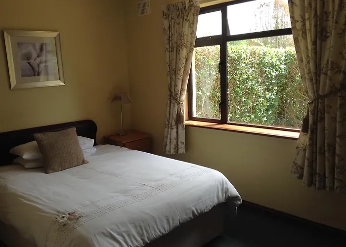 Riverlodge Self Catering 度假居 肯梅尔